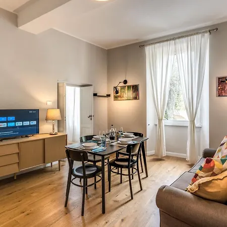 Fresh House Castel Sant' Angelo Apartment *